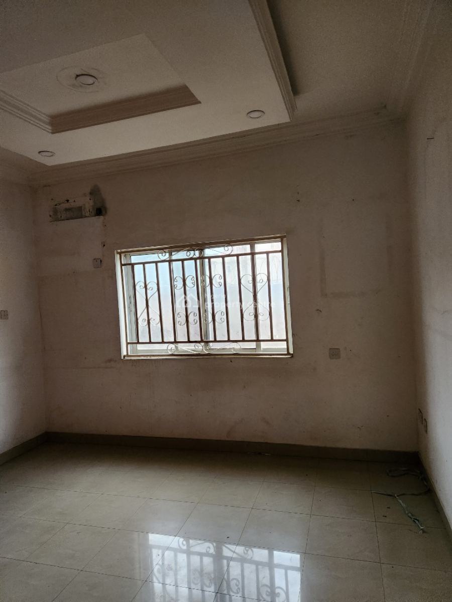 Beautiful and Massive 3 Bedroom Flat, Utako, Abuja, Flat / Apartment for Rent