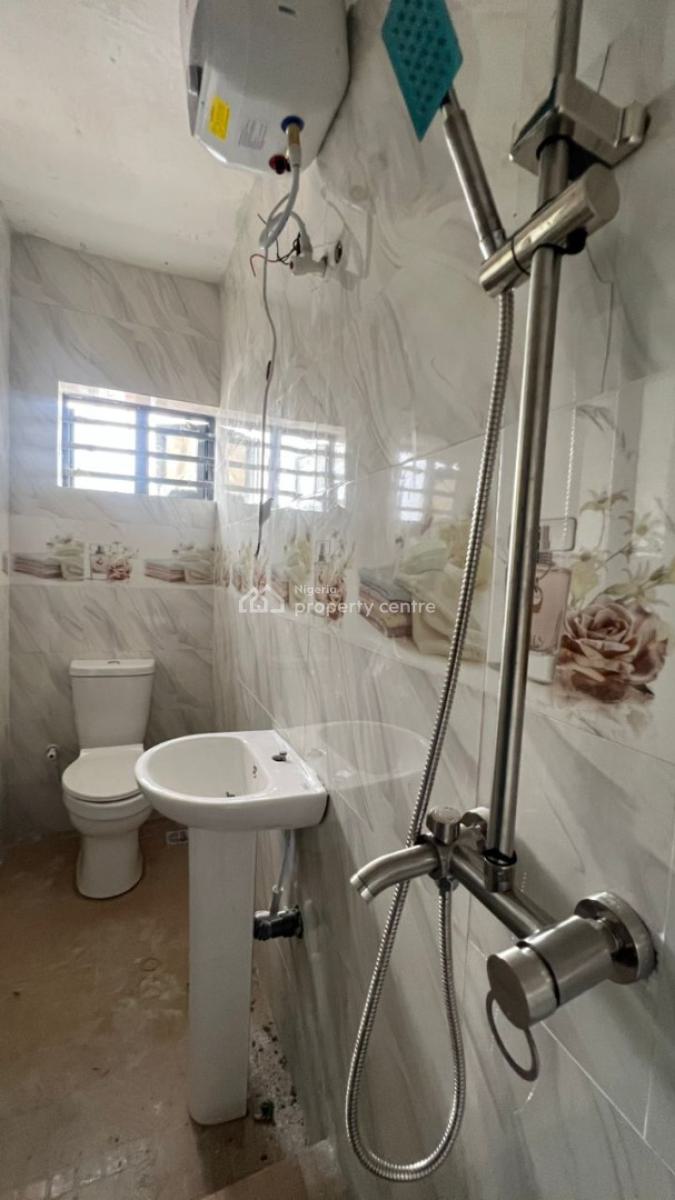 Newly Built Modern 2bedroom Flat, Off Pedro Road, Pedro, Gbagada, Lagos, Flat / Apartment for Rent