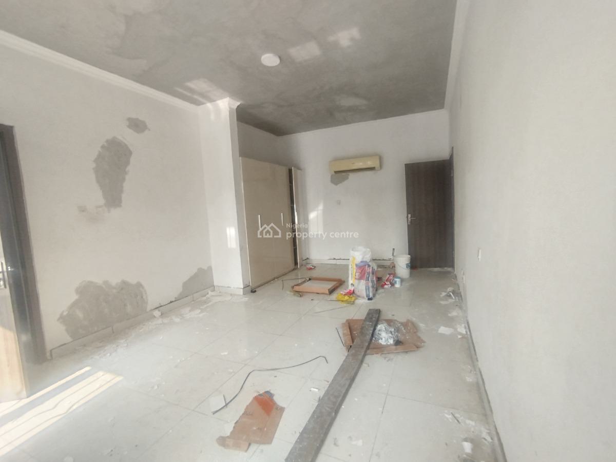Fully Serviced 3 Bedroom Apartment with Bq, Off Admiralty Way, Lekki Phase 1, Lekki, Lagos, Flat / Apartment for Rent