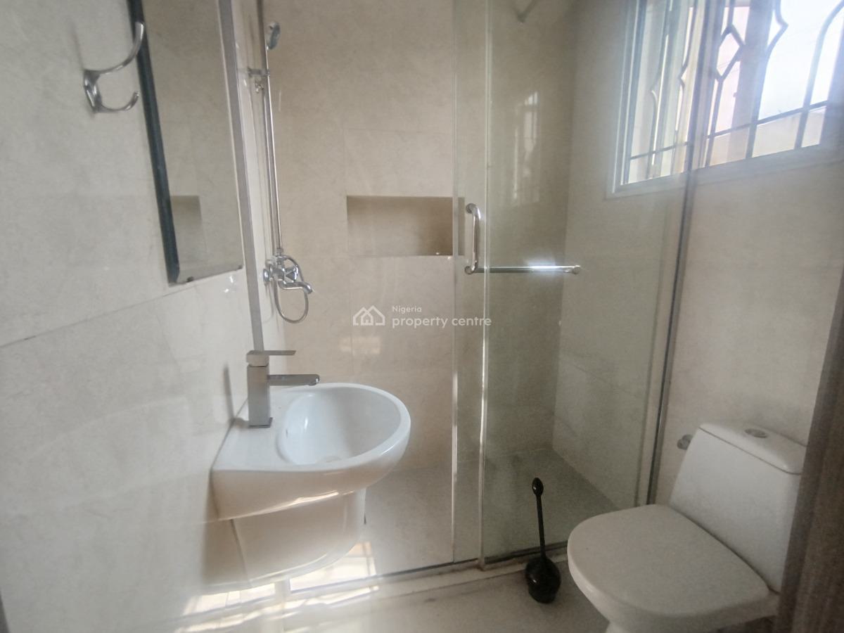 Fully Serviced 3 Bedroom Apartment with Bq, Off Admiralty Way, Lekki Phase 1, Lekki, Lagos, Flat / Apartment for Rent