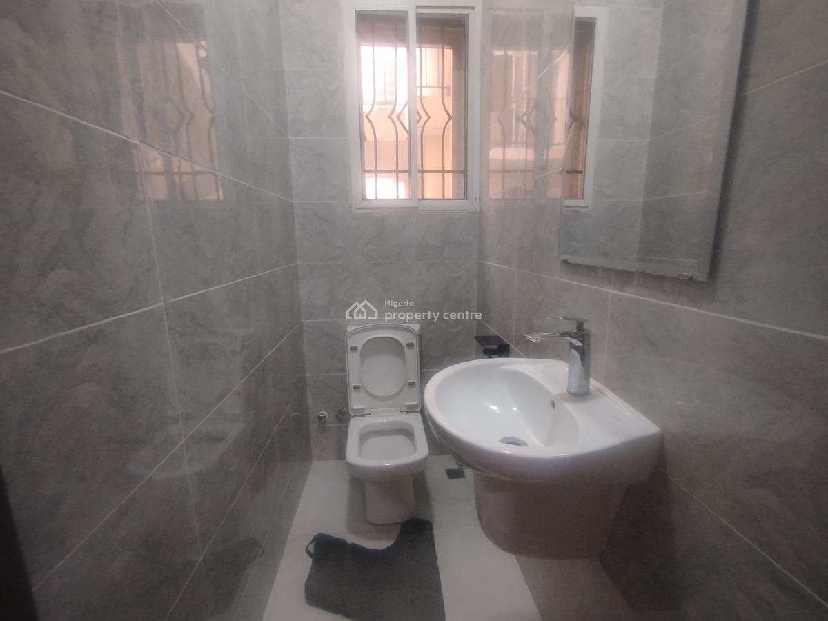 Fully Serviced 3 Bedroom Apartment with Bq, Off Admiralty Way, Lekki Phase 1, Lekki, Lagos, Flat / Apartment for Rent