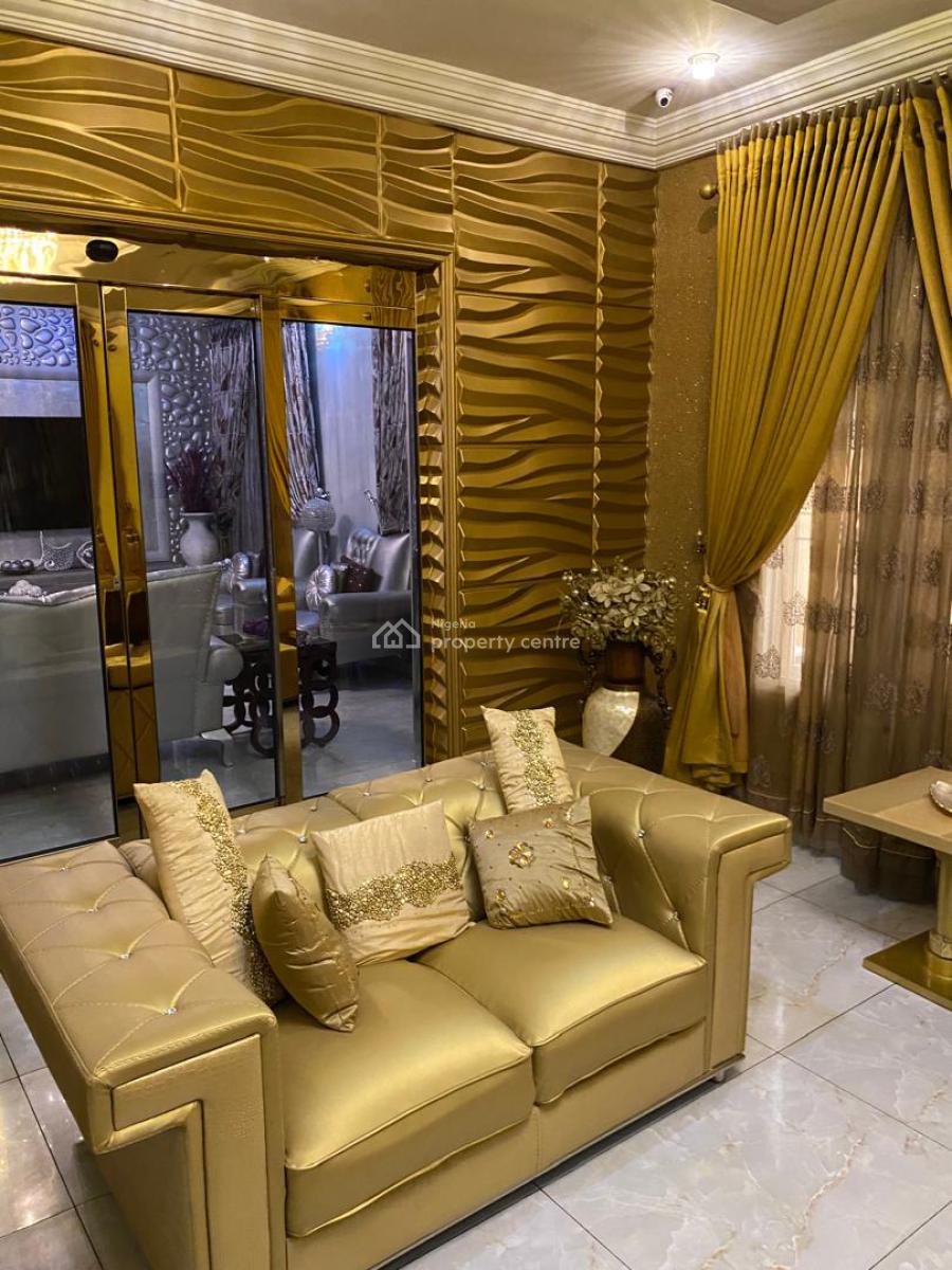 Proper 5 Bedroom Fully Detached on a 500sqm Space, Lekki Phase 1, Lekki, Lagos, Detached Duplex for Sale