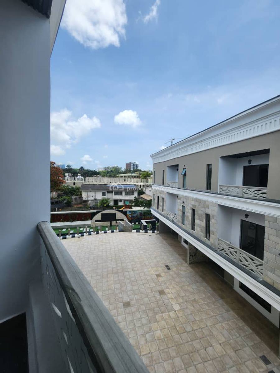 5 Bedroom Terrace with 2 Rooms Bq, Parkview, Ikoyi, Lagos, House for Rent