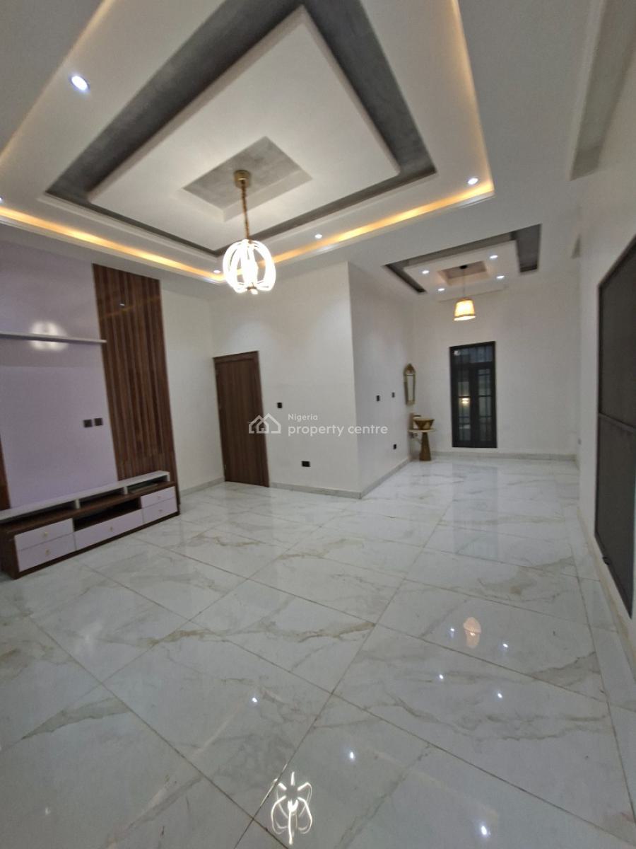 a Luxurious 5 Bedroom Fully Detached Duplex with Bq, Jahi, Abuja, Flat / Apartment for Rent
