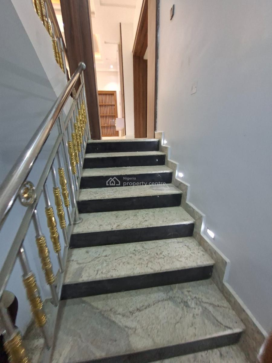 a Luxurious 5 Bedroom Fully Detached Duplex with Bq, Jahi, Abuja, Flat / Apartment for Rent
