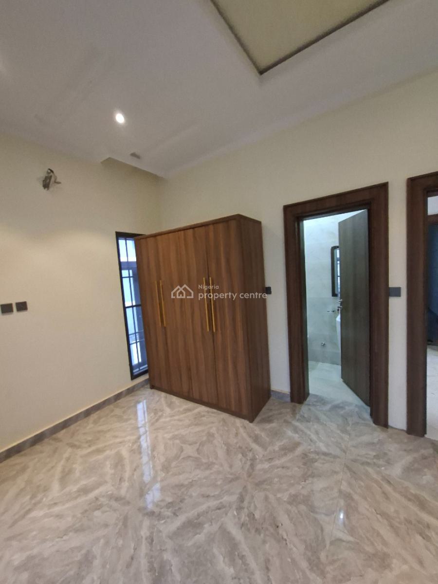 a Luxurious 5 Bedroom Fully Detached Duplex with Bq, Jahi, Abuja, Flat / Apartment for Rent