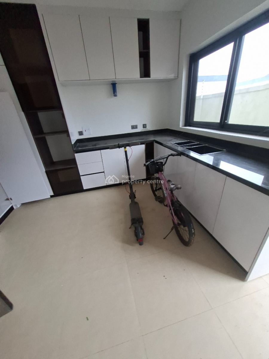 a Luxurious 5bedroom Terrace Duplex Brand New with Bq, Gilmor, Jahi, Abuja, Flat / Apartment for Rent