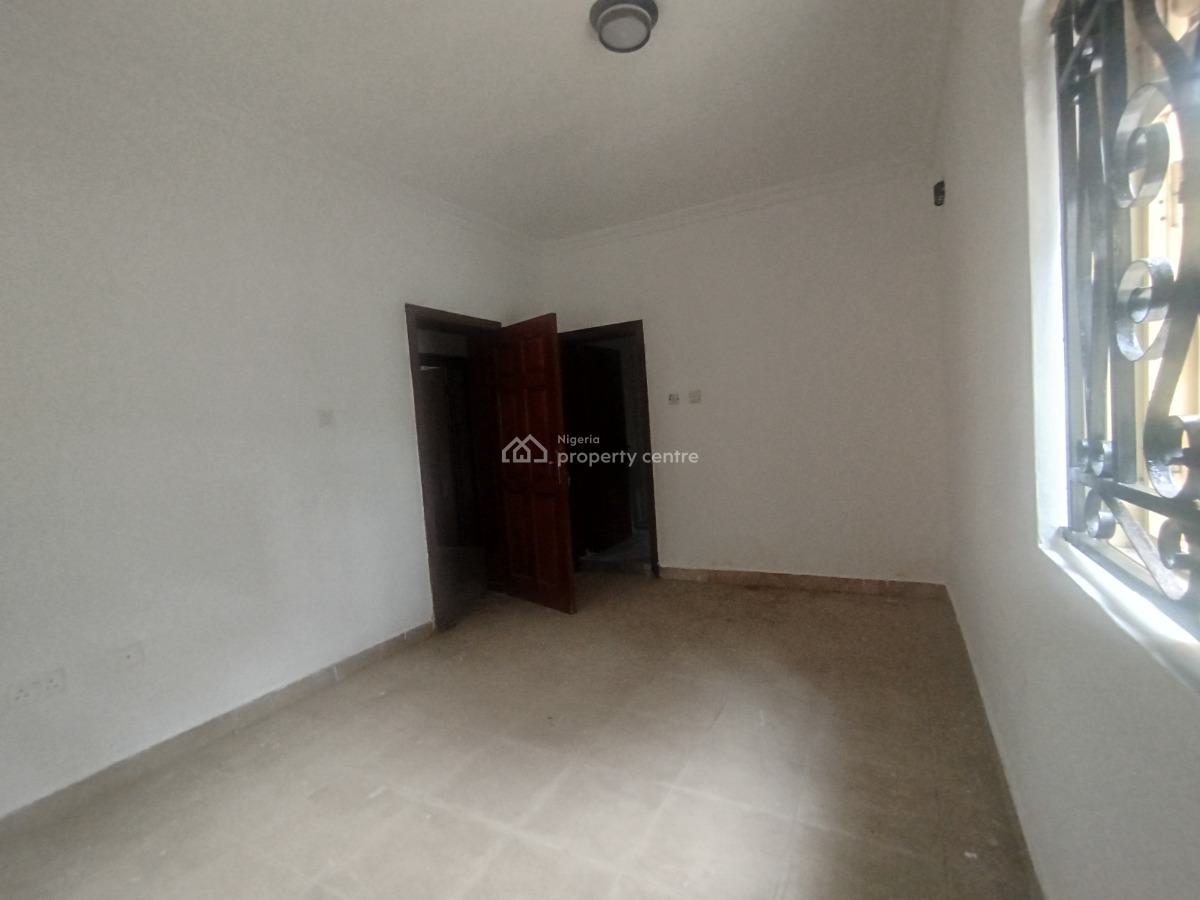 Tastefully Renovated 3 Bedroom Apartment, Off Admiralty Way, Lekki Phase 1, Lekki, Lagos, Flat / Apartment for Rent