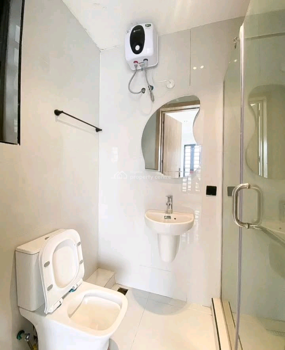 2 Bedroom with Elevator, Pool, Gym, Ikate, Lekki, Lagos, Flat / Apartment for Sale