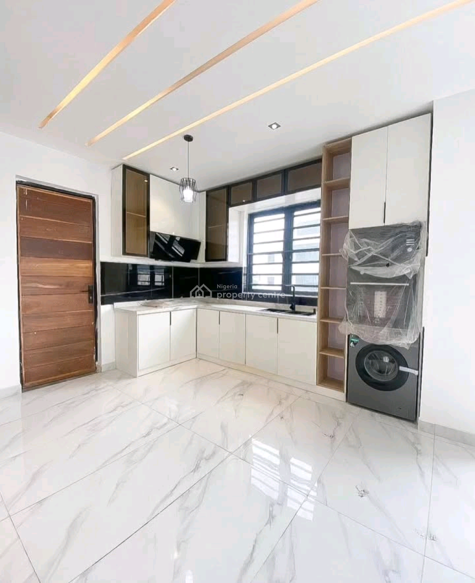 2 Bedroom with Elevator, Pool, Gym, Ikate, Lekki, Lagos, Flat / Apartment for Sale