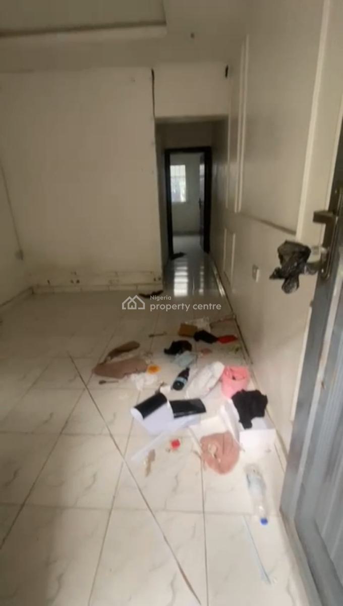 Specious Miniflat, Shomolu, Lagos, Mini Flat (room and Parlour) for Rent