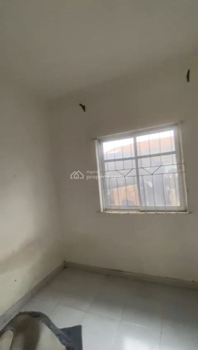 Specious Miniflat, Shomolu, Lagos, Mini Flat (room and Parlour) for Rent