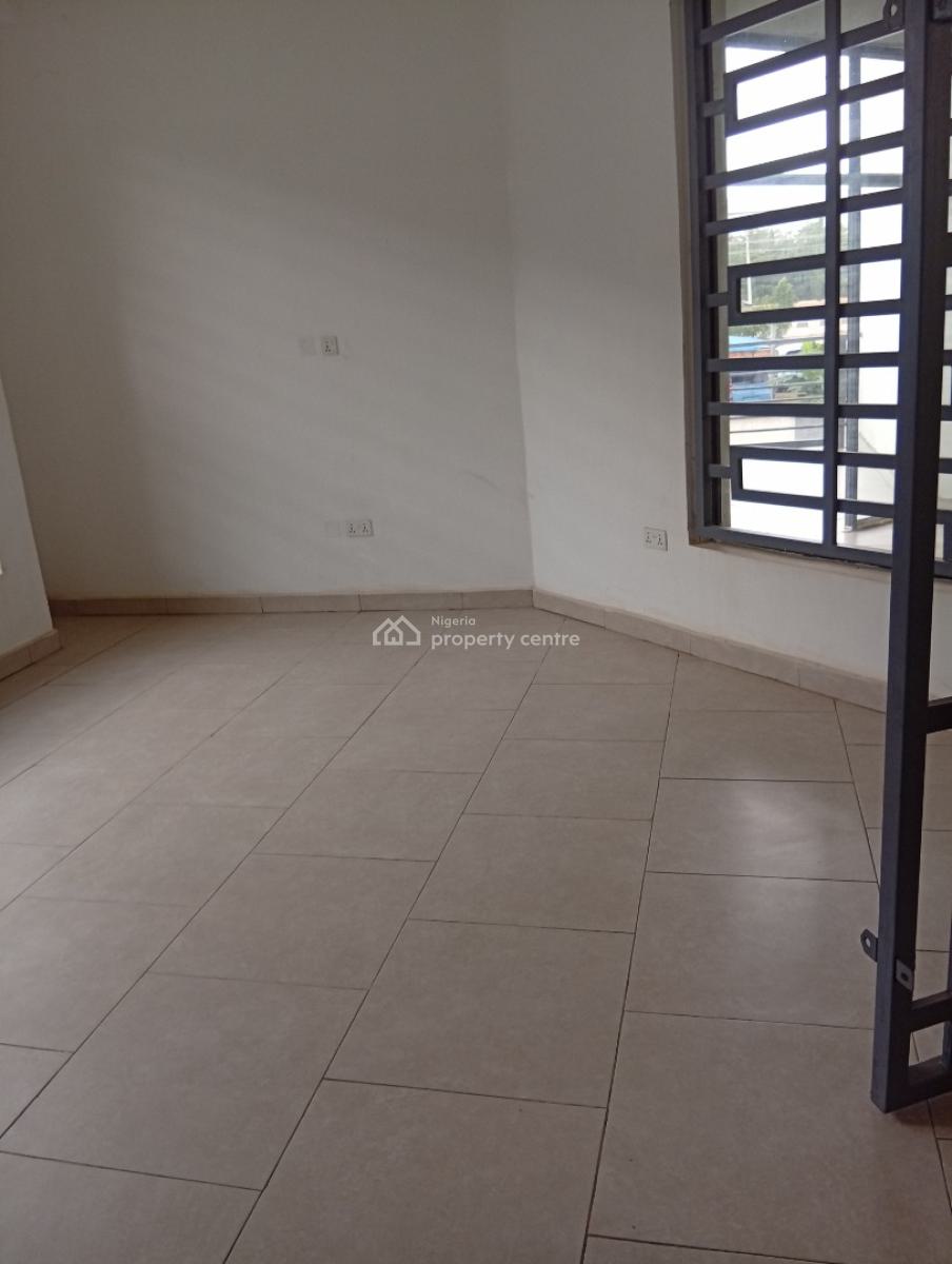 40sqm/30sqm 50sqm Office Space 34,000 Pa Sqm in Jabi Gilmore, Gilmore, Jahi, Abuja, Plaza / Complex / Mall for Rent