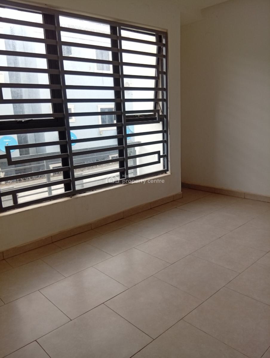 40sqm/30sqm 50sqm Office Space 34,000 Pa Sqm in Jabi Gilmore, Gilmore, Jahi, Abuja, Plaza / Complex / Mall for Rent