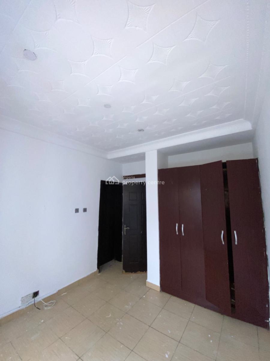 Clean 3 Bedroom Apartment, Around Blenco, Sangotedo, Ajah, Lagos, Flat / Apartment for Rent