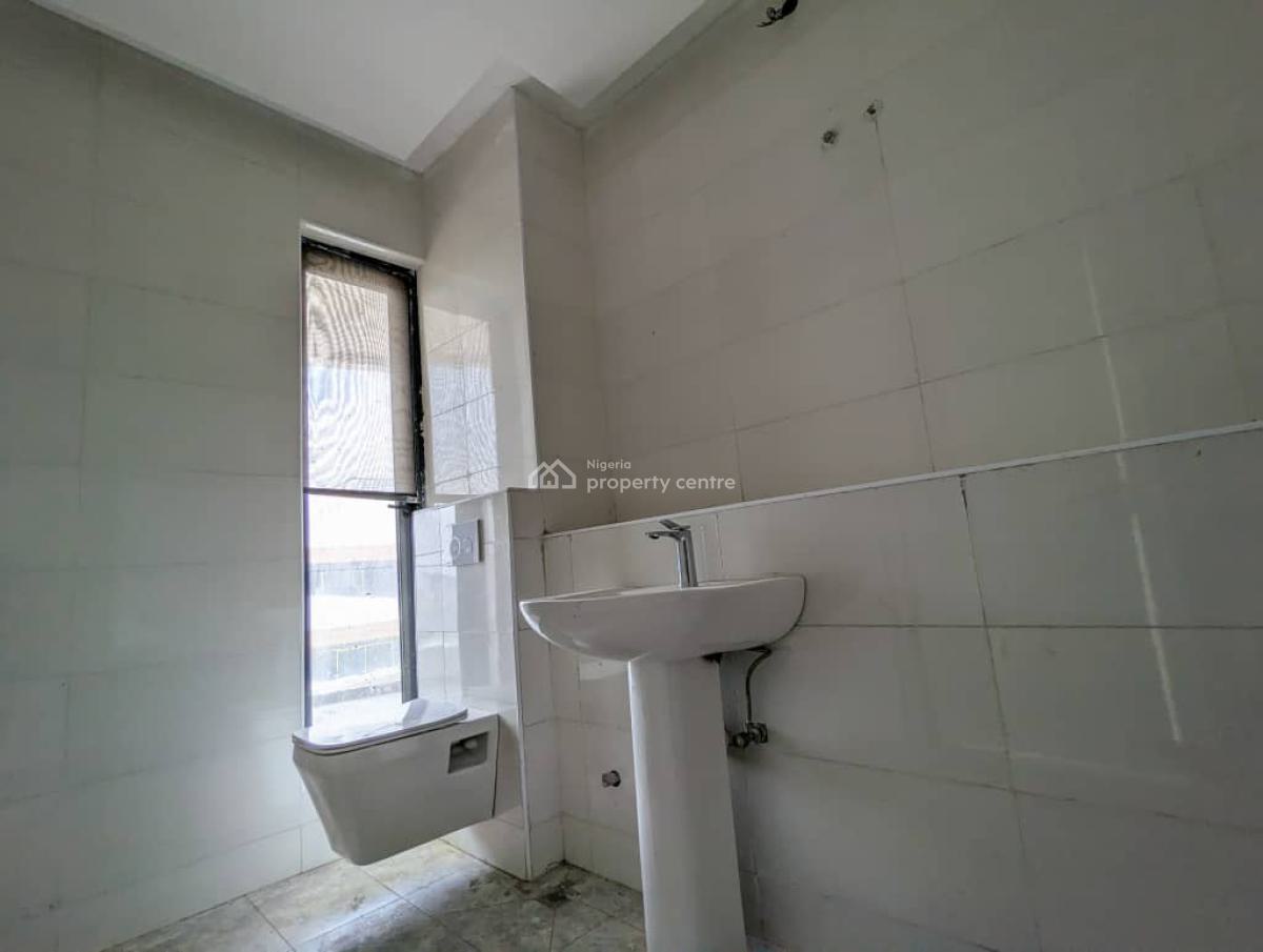 Spacious 4-bedroom Terraced Triplex in a Secure, Upscale Community, Ikate, Lekki, Lagos, Terraced Duplex for Sale