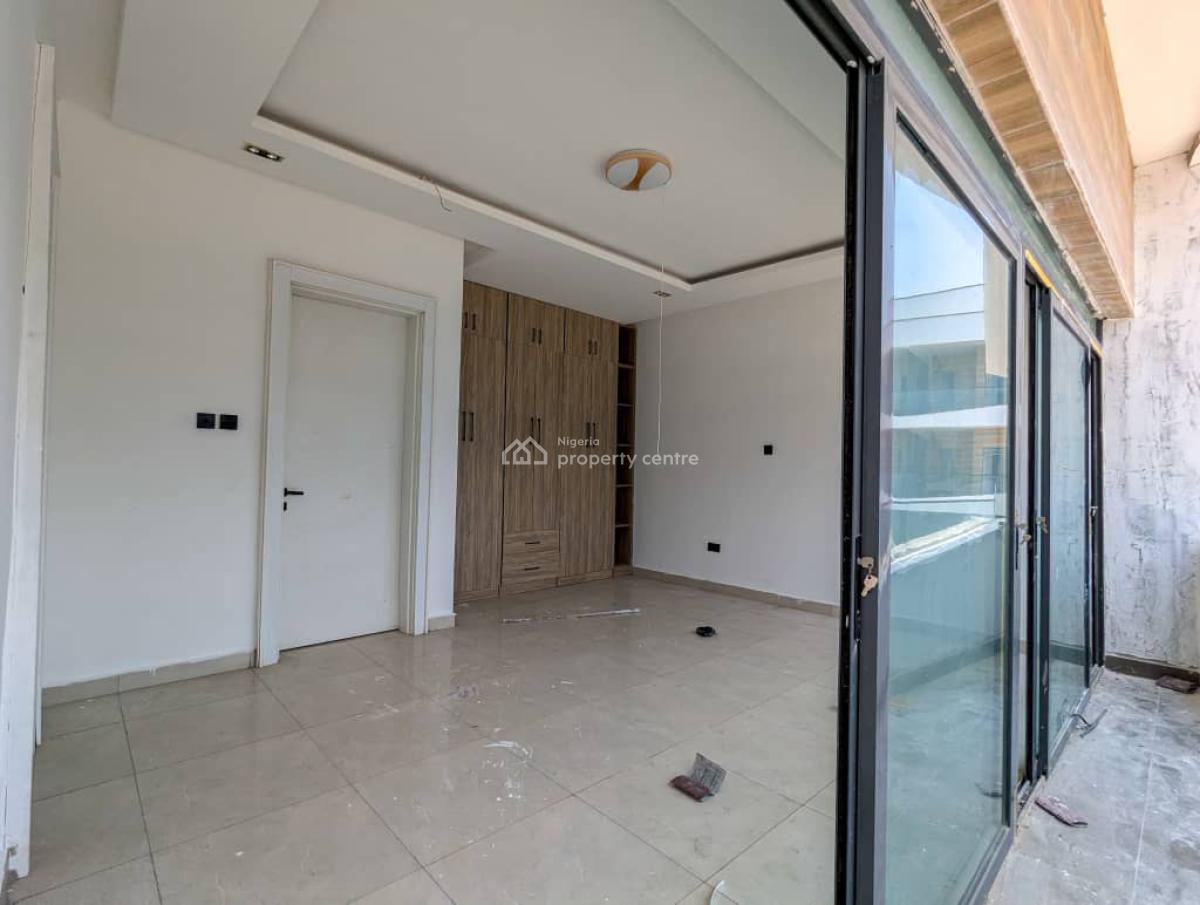 Spacious 4-bedroom Terraced Triplex in a Secure, Upscale Community, Ikate, Lekki, Lagos, Terraced Duplex for Sale