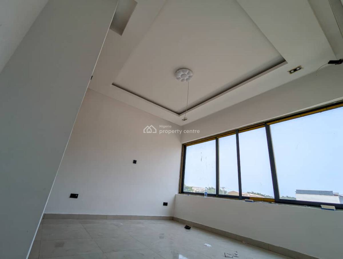 Spacious 4-bedroom Terraced Triplex in a Secure, Upscale Community, Ikate, Lekki, Lagos, Terraced Duplex for Sale