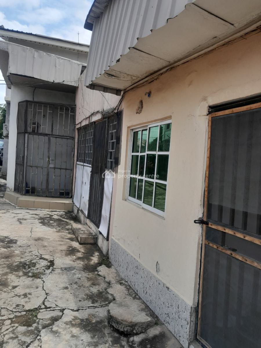 Room Selfcontain in Gwarimpa 3rd Avenue, in a Secured Environment., Gwarinpa Estate 3rd Avenue, Gwarinpa, Abuja, Self Contain (single Rooms) for Rent