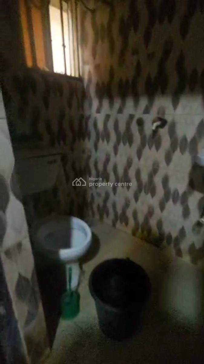 Specious & Decent Roomself, Obayan, Akoka, Yaba, Lagos, Self Contain (single Rooms) for Rent