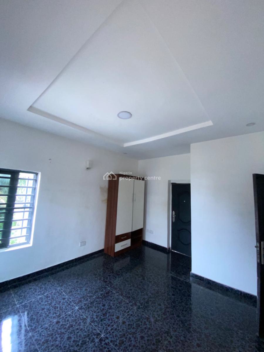 Clean 2 Bedroom Apartment Upstairs, Around Blenco, Sangotedo, Ajah, Lagos, Flat / Apartment for Rent