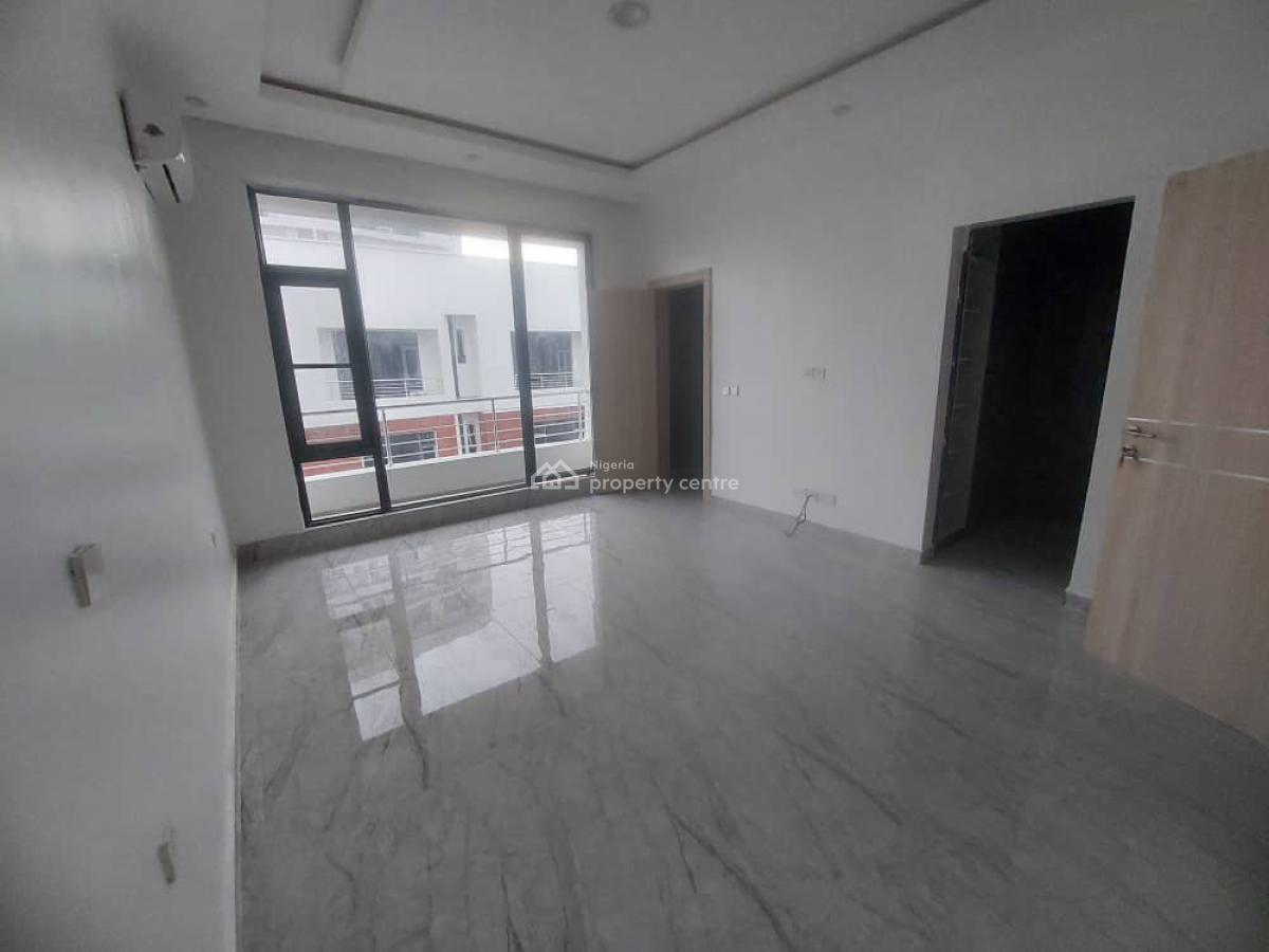 5 Bedroom Terrace Duplex with Cummunial Swimming Pool, Lekki Phase 1, Lekki, Lagos, Terraced Duplex for Rent