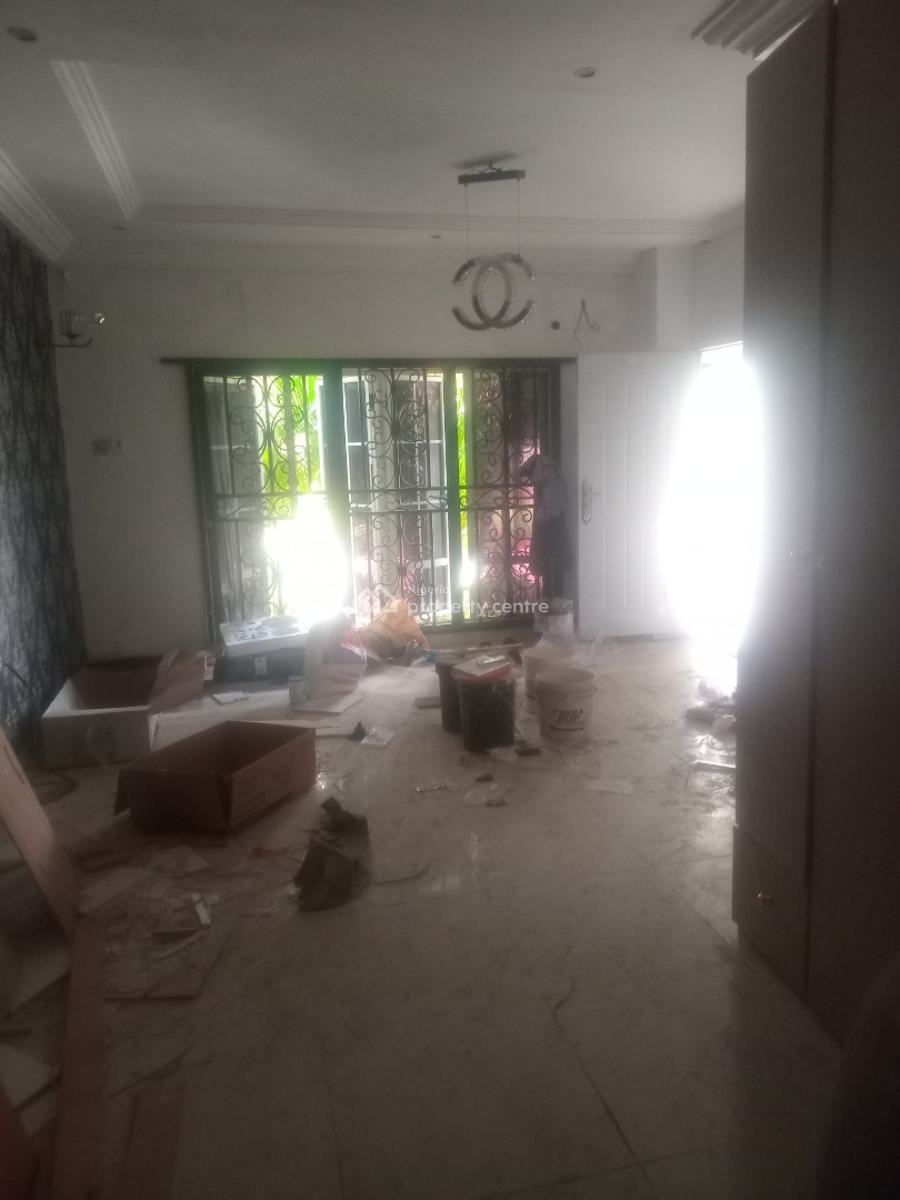 a Luxurious Spacious Standard Self Contained with Standard Kitchen and, Chevy View Estate Chevron Drive, Lekki, Lagos, Self Contain (single Rooms) for Rent