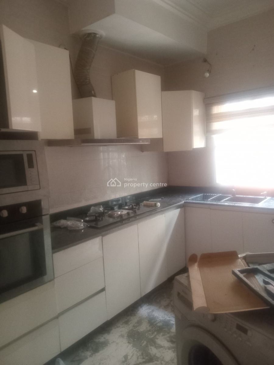 a Standard Self Contained with Shared Standard Kitchen and 24hours Lig, Chevy View Estate Chevron Drive, Lekki, Lagos, Self Contain (single Rooms) for Rent