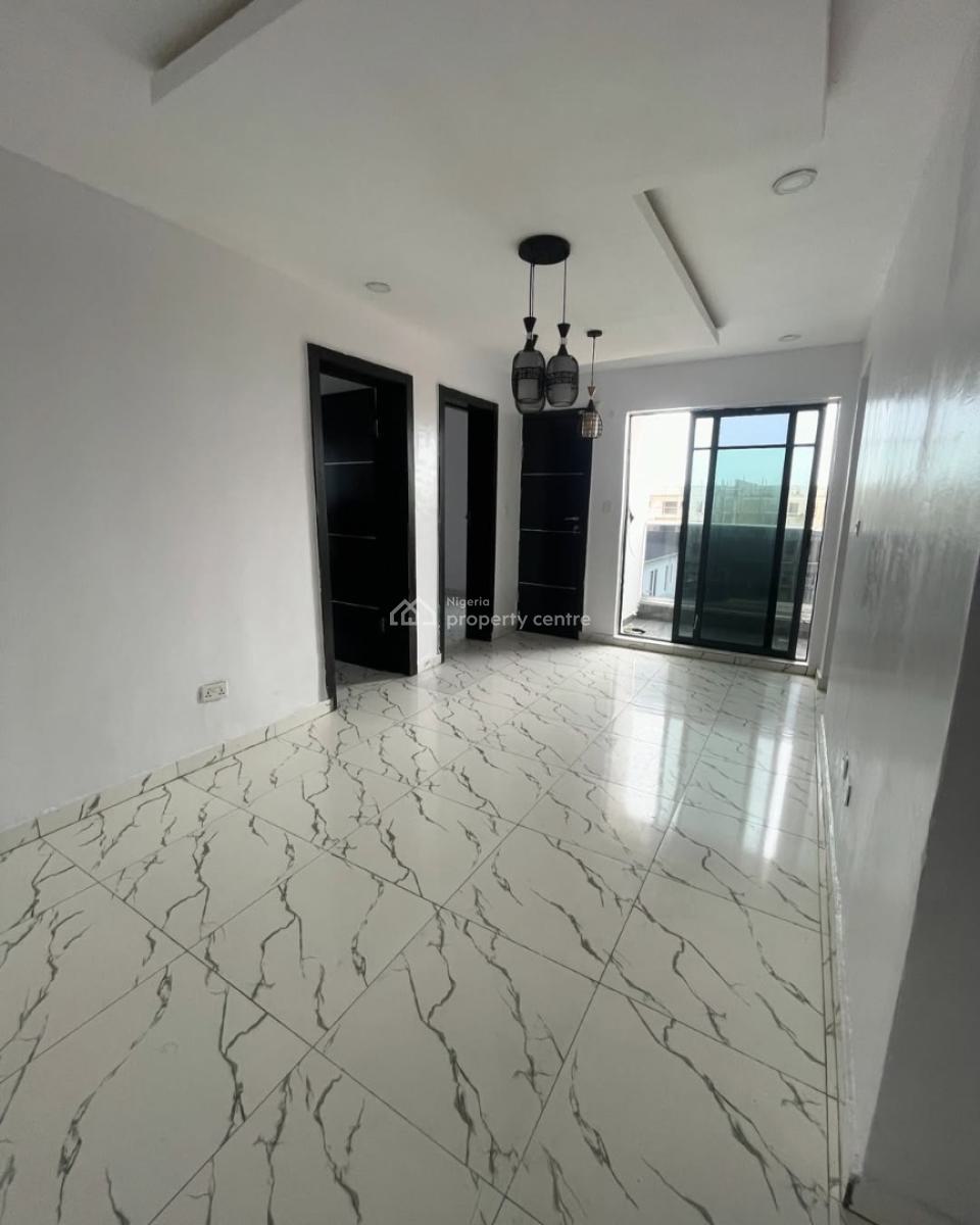 Neat 2 Bedroom Apartment with Governors Consent, Off Saka Oluwa Street, Ologolo, Lekki, Lagos, Flat / Apartment for Sale
