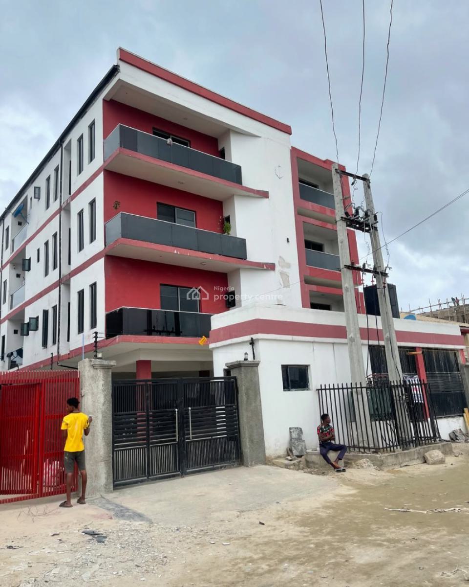Neat 2 Bedroom Apartment with Governors Consent, Off Saka Oluwa Street, Ologolo, Lekki, Lagos, Flat / Apartment for Sale