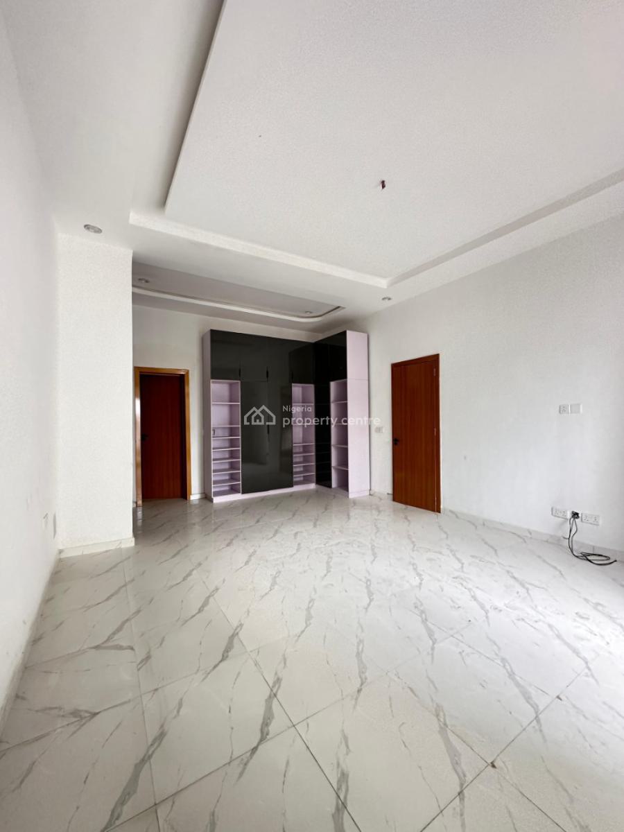 4 Bedroom Terraced Duplex with Bq, Communal Pool and Gym., Lekki Phase 1, Lekki, Lagos, Terraced Duplex for Sale