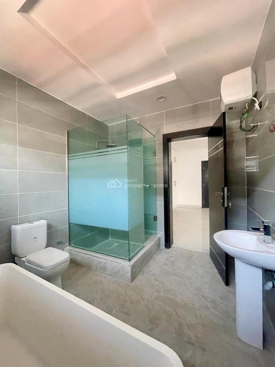 4 Bedroom Terraced Duplex with Swimming Pool, Gym and Bq, Lekki Phase 1, Lekki, Lagos, Terraced Duplex for Sale