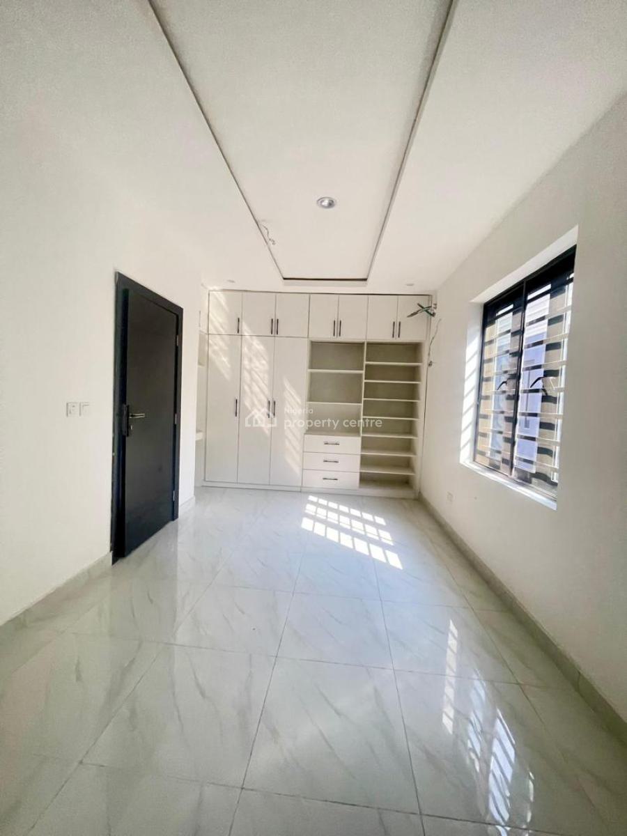 4 Bedroom Terraced Duplex with Swimming Pool, Gym and Bq, Lekki Phase 1, Lekki, Lagos, Terraced Duplex for Sale