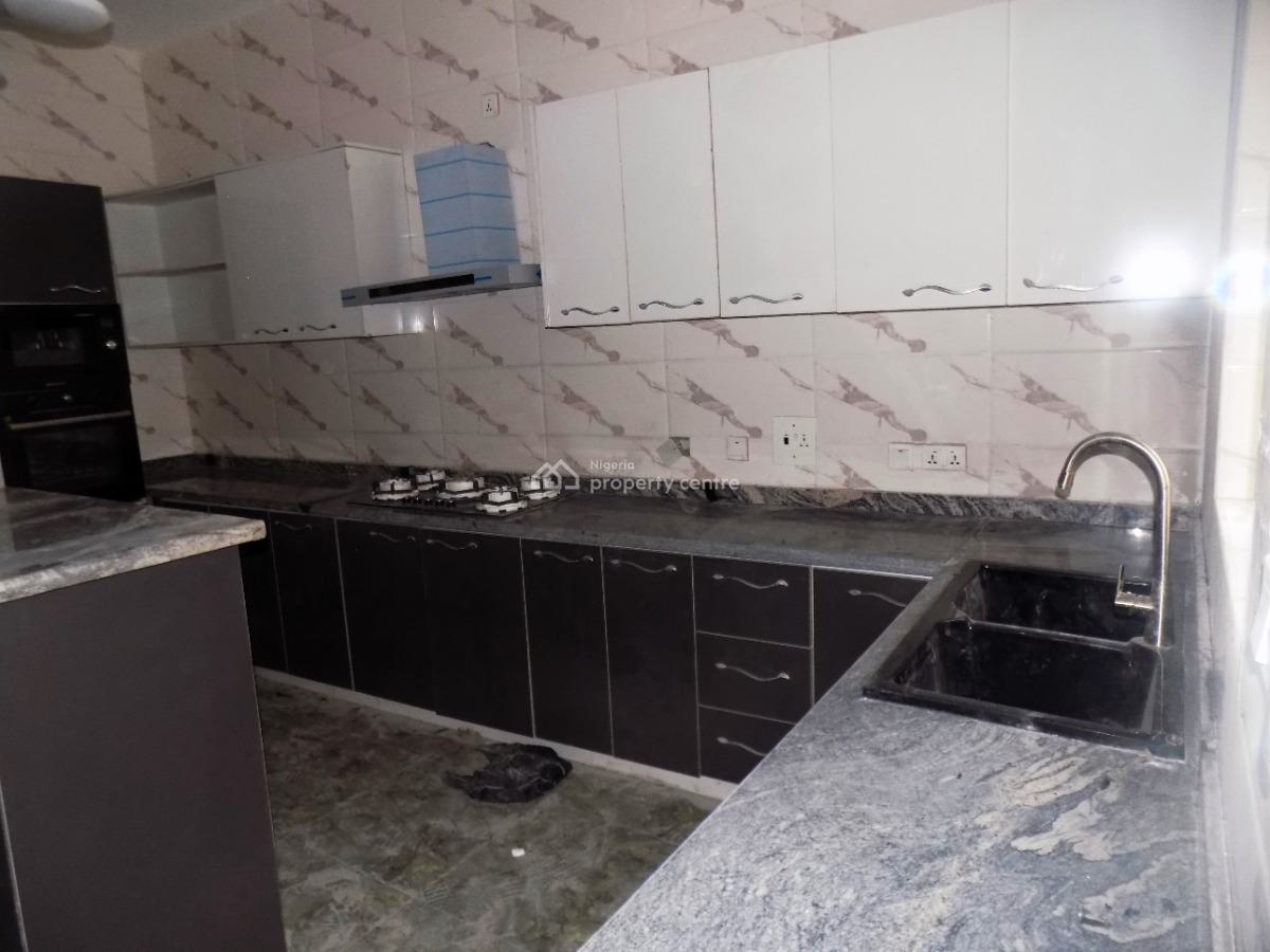 Ver Clean 4 Bedroom Fully Detached  Duplex with Bq in a Gated Estate, Orchid Road, Lekki, Lagos, Detached Duplex for Rent