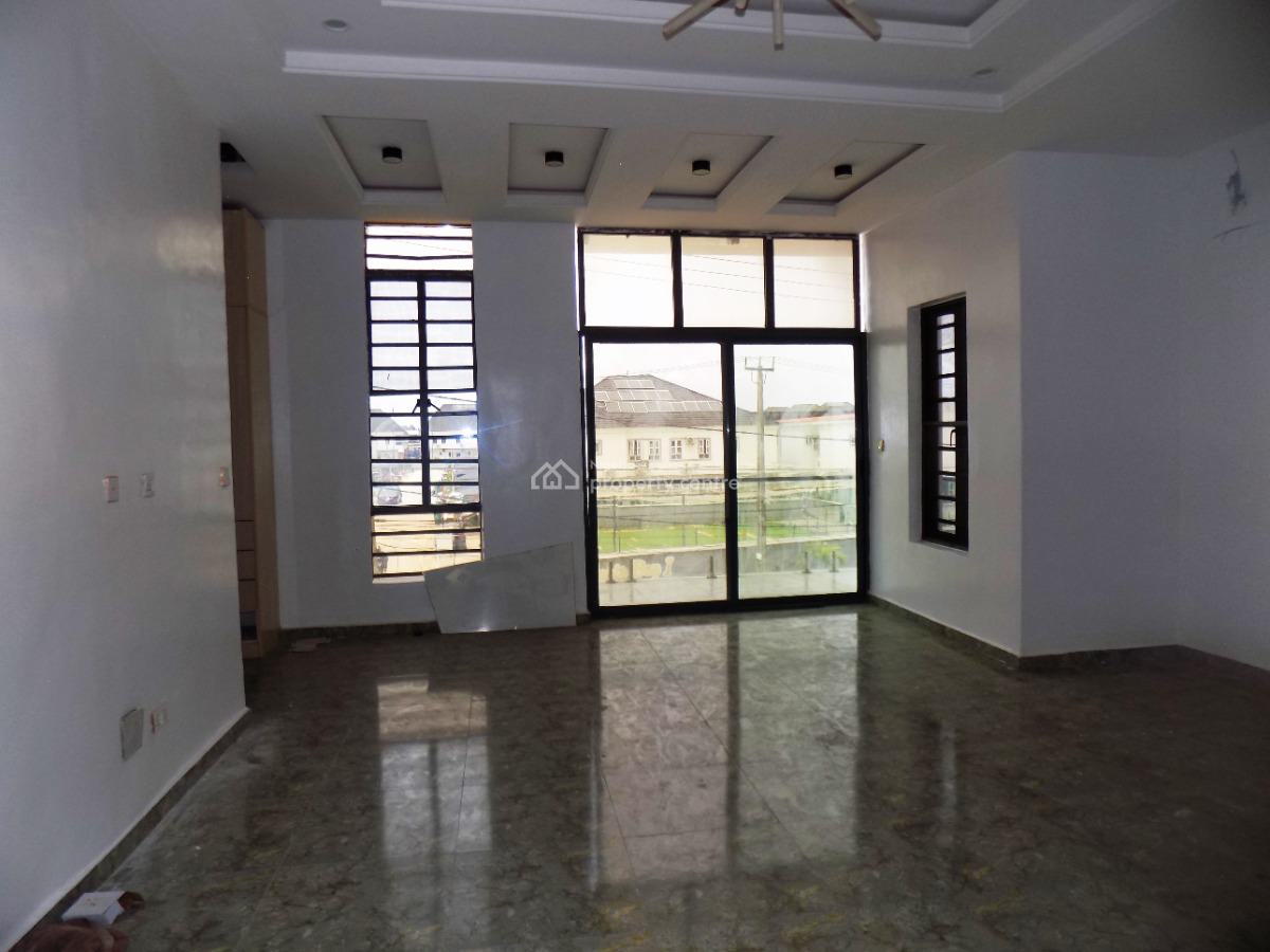 Ver Clean 4 Bedroom Fully Detached  Duplex with Bq in a Gated Estate, Orchid Road, Lekki, Lagos, Detached Duplex for Rent