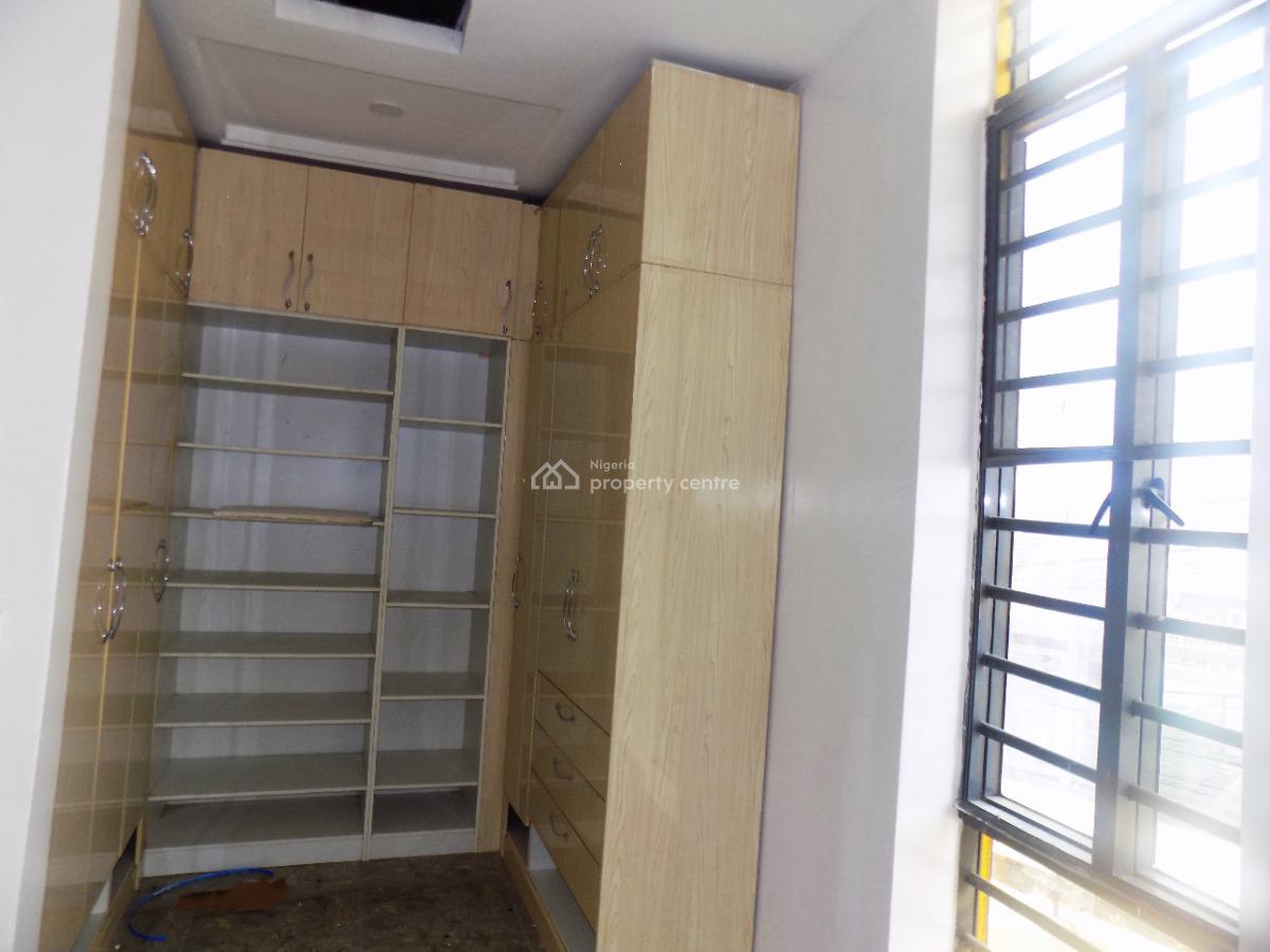Ver Clean 4 Bedroom Fully Detached  Duplex with Bq in a Gated Estate, Orchid Road, Lekki, Lagos, Detached Duplex for Rent