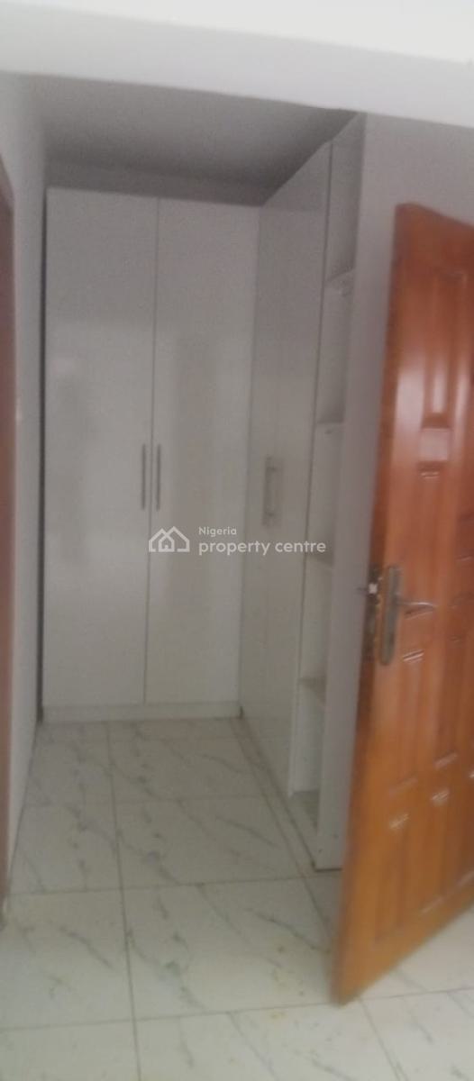 2 Units  in Compound 3 Bedrooms Bungalow and 4 Bedrooms Semi  Detached, Inside at Estate, Jakande, Lekki, Lagos, Semi-detached Duplex for Rent
