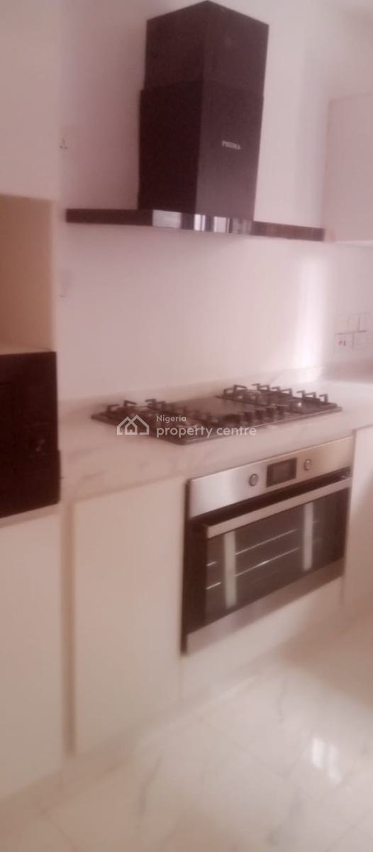 2 Units  in Compound 3 Bedrooms Bungalow and 4 Bedrooms Semi  Detached, Inside at Estate, Jakande, Lekki, Lagos, Semi-detached Duplex for Rent