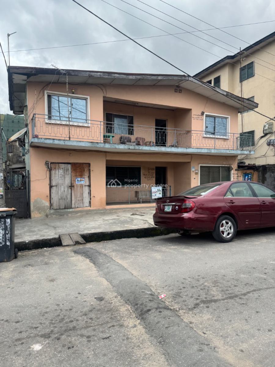Limited Offer Distress 4 Units of 3 Bedroom Old Building on Over 500sq, Adeniyi Jones, Ikeja, Lagos, Detached Bungalow for Sale
