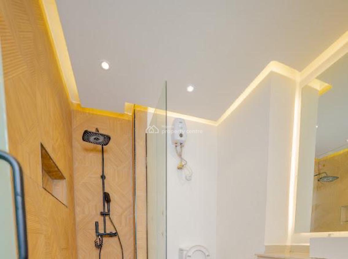 Cape Town: 2 Bedroom Luxury Waterfront Apartment, Off Admiralty, Lekki Phase 1, Lekki, Lagos, Flat / Apartment Short Let