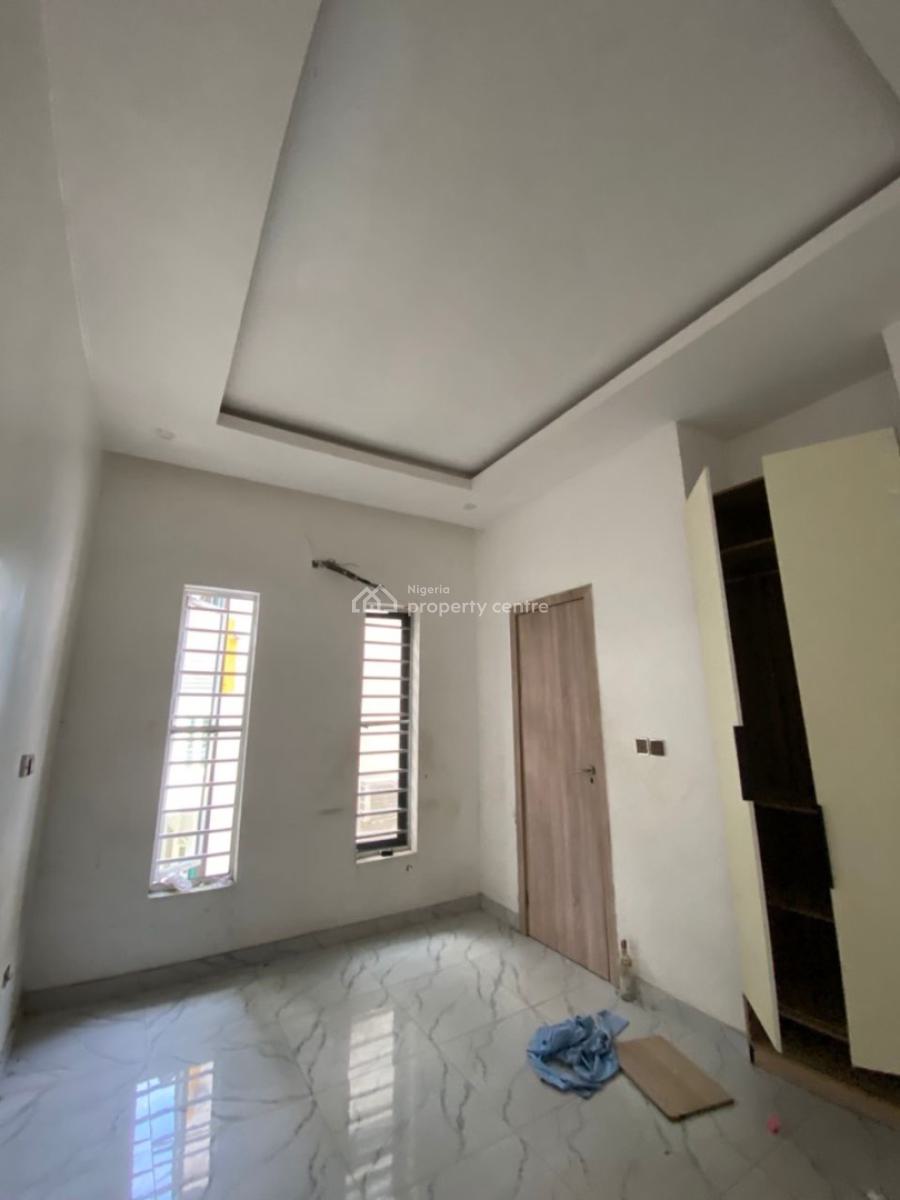 Commercial Four Bedroom Semi Detached House, Chevron Lekki, Lekki Phase 2, Lekki, Lagos, Semi-detached Duplex for Rent