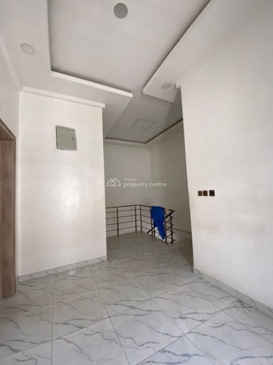 Commercial Four Bedroom Semi Detached House, Chevron Lekki, Lekki Phase 2, Lekki, Lagos, Semi-detached Duplex for Rent