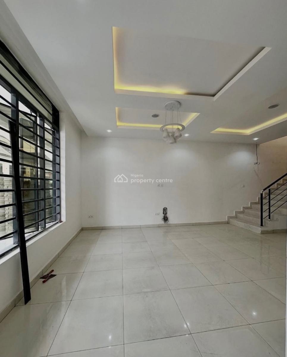 4 Bedroom Spacious Duplex in a Serviced Estate with a Pool, Ikate Nike Art Gallery Lekki, Lekki, Lagos, Semi-detached Duplex for Sale