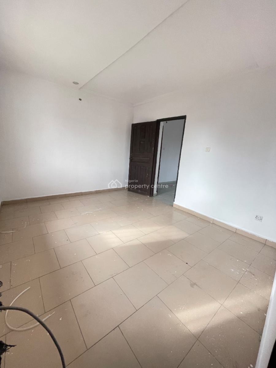 Mini Flats Upstairs, Located Inside an Estate,good Road,, Sangotedo, Ajah, Lagos, Mini Flat (room and Parlour) for Rent