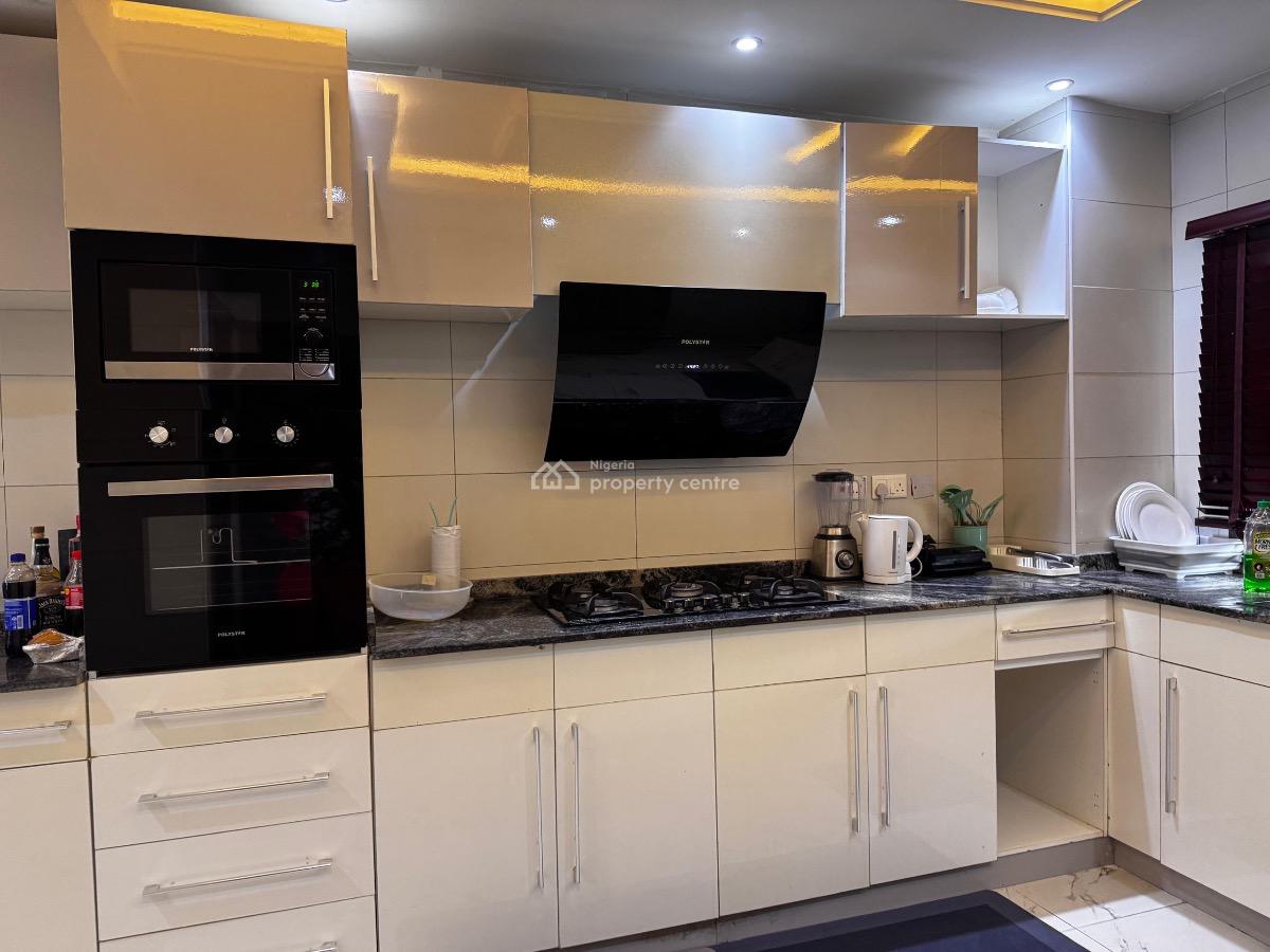 Furninshed 3 Bedroom Apartment, Off Ligali Ayorinde, Oniru, Victoria Island (vi), Lagos, Flat / Apartment for Rent