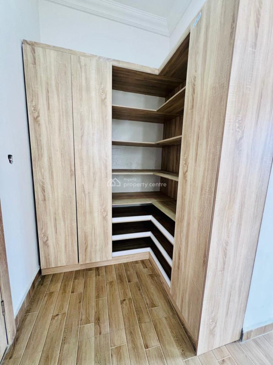 Luxury Finishing Serviced 2bedrooms Maisonette, in a Well Secured Estate, Lekki Phase 1, Lekki, Lagos, Terraced Duplex for Rent