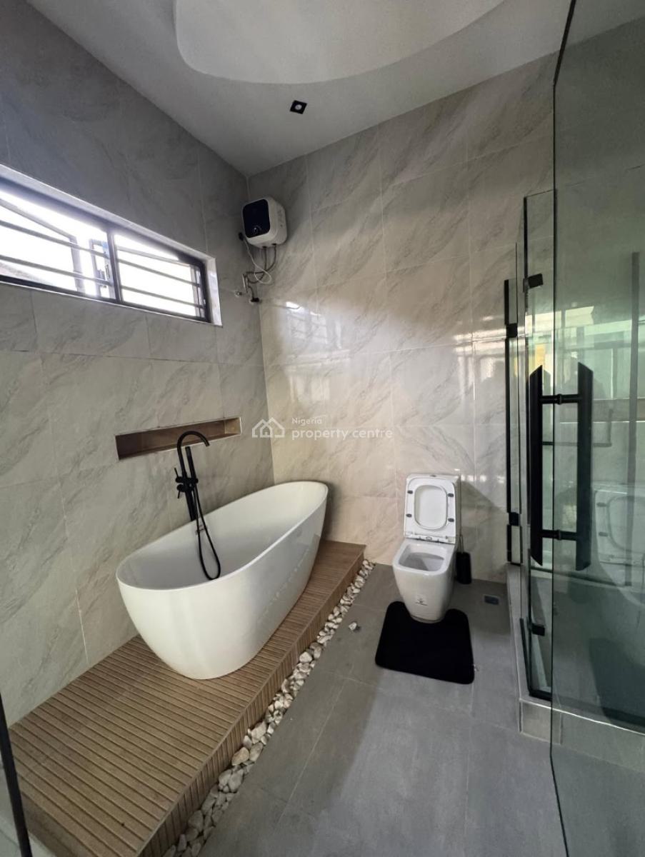 Beautiful 4 Bedroom Fully Detached Duplex with a Bq, Chevron Lekki, Lekki, Lagos, Detached Duplex for Rent