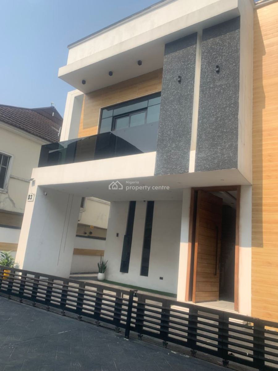 Spacious 3-bedroom Apartment with Bq, on The Ground Floor*, Off Admiralty, Lekki Phase 1, Lekki, Lagos, House for Rent