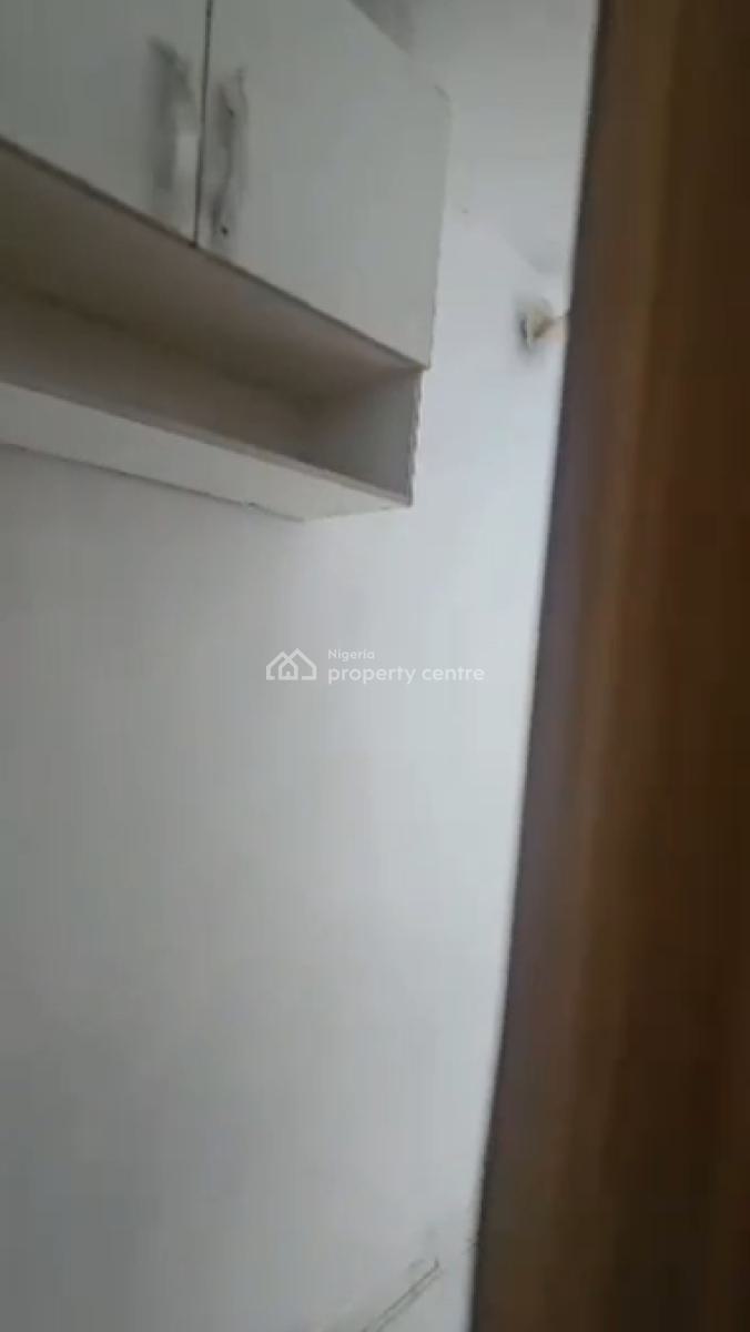 Specious and Decent Room Self-contain, Pedro Road, Bariga, Shomolu, Lagos, Self Contain (single Rooms) for Rent