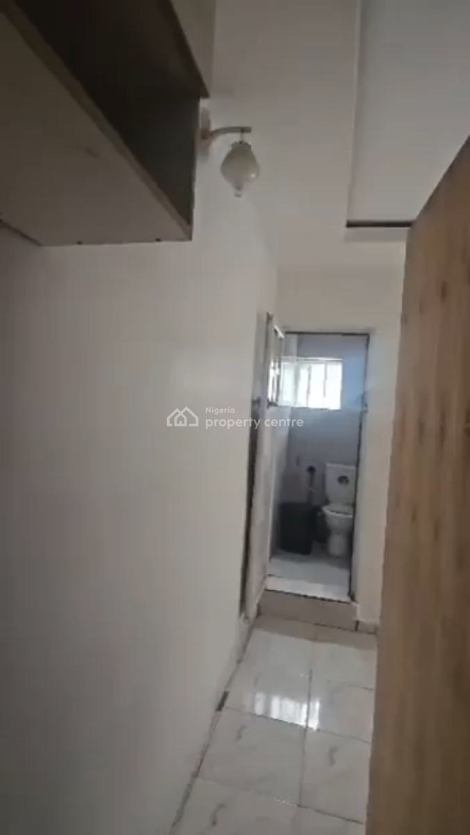 Specious and Decent Room Self-contain, Pedro Road, Bariga, Shomolu, Lagos, Self Contain (single Rooms) for Rent